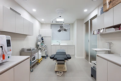 Hair Clinic 5
